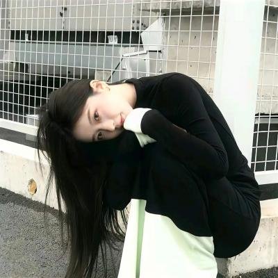 爱在心里怎知道